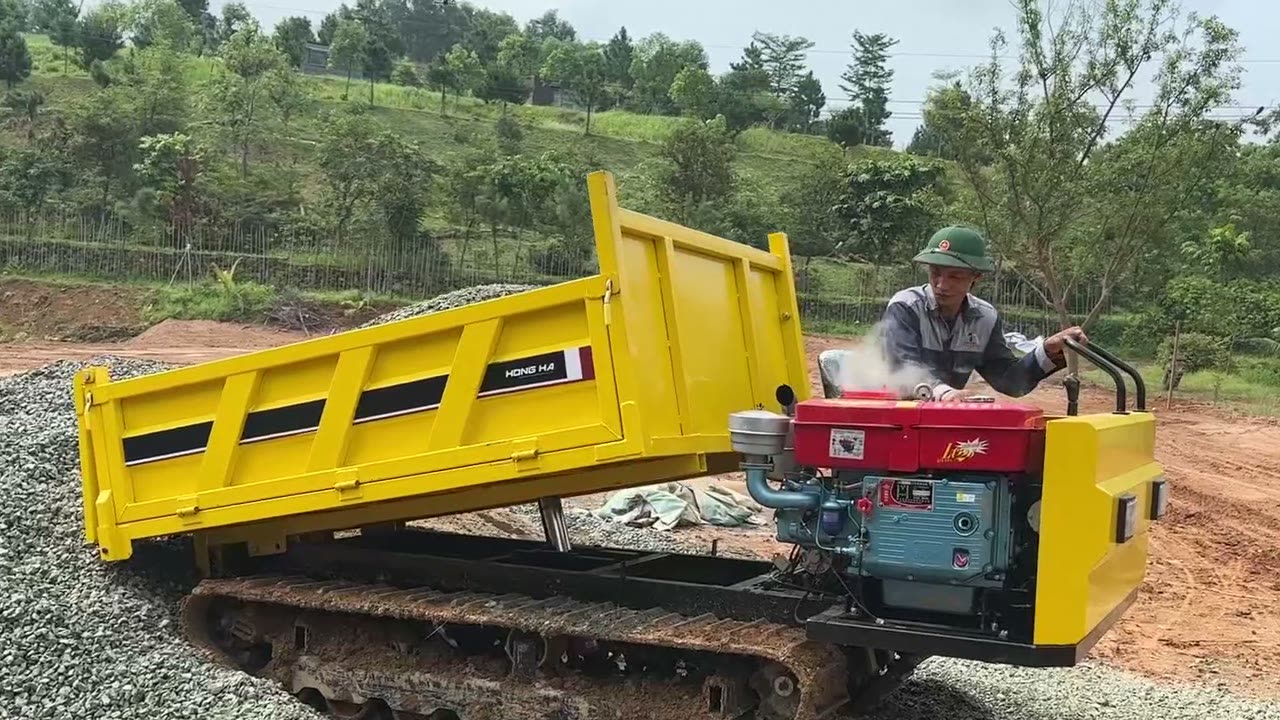 Xe rùa bánh xích 3 tấn nâng ben đổ đá dăm