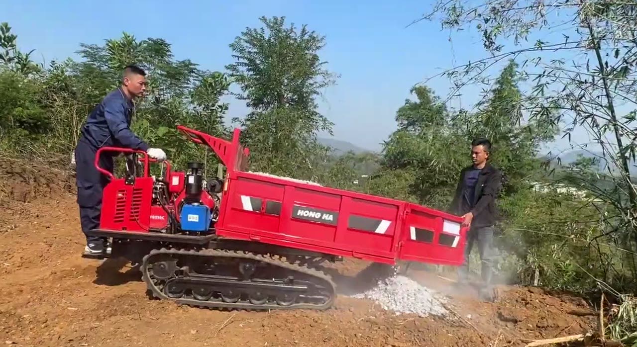 Nâng ben đổ đá dăm ở lưng dốc
